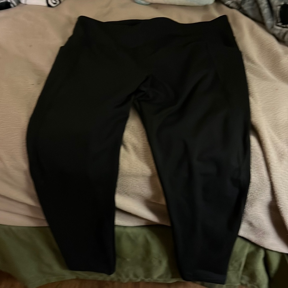 Jockey workout leggings with pockets